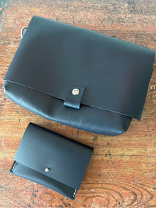 Hand stitched leather purse & change purse -Black w/white stitching