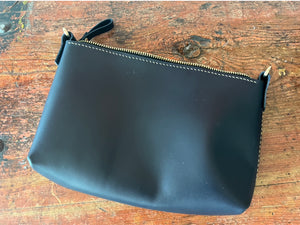 Hand stitched leather - Navy